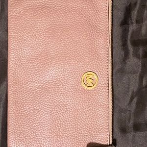 Micheal Kors Wristlet
